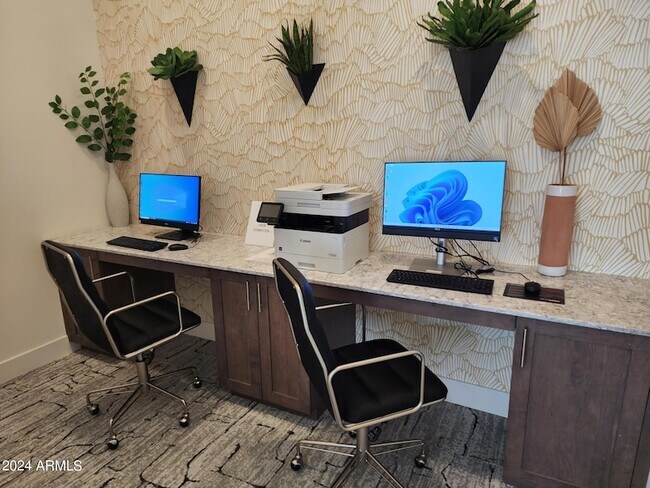 Photo - 270 W Ocotillo Rd Unit A1