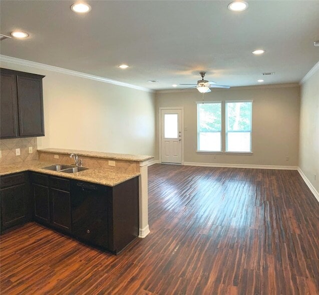 Photo - 295 Woodland Hills Dr Unit B