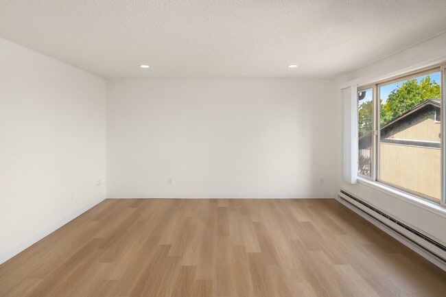 Photo - Evergreen Residences