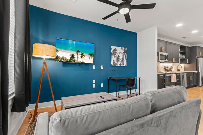 Photo - 2317 W Grace St Unit ID1312502P