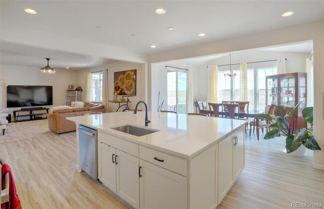 Photo - 188 S Waterloo St