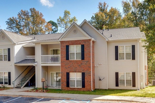 Photo - Forest Oaks Apartment Homes
