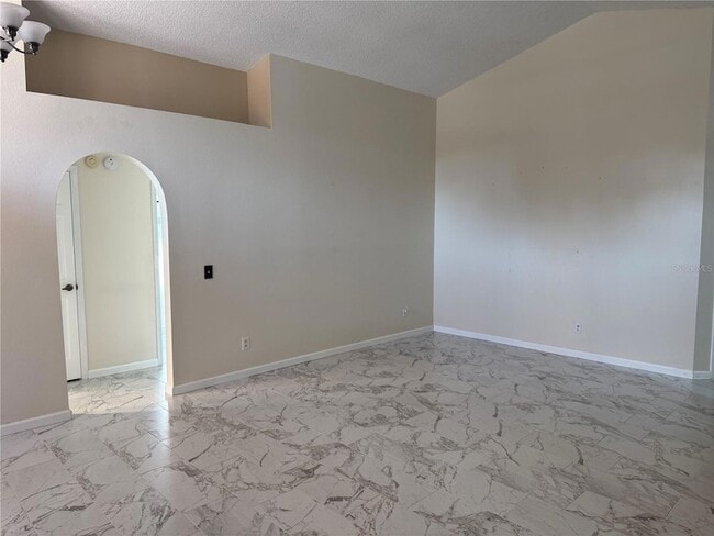Photo - 497 Brightview Dr