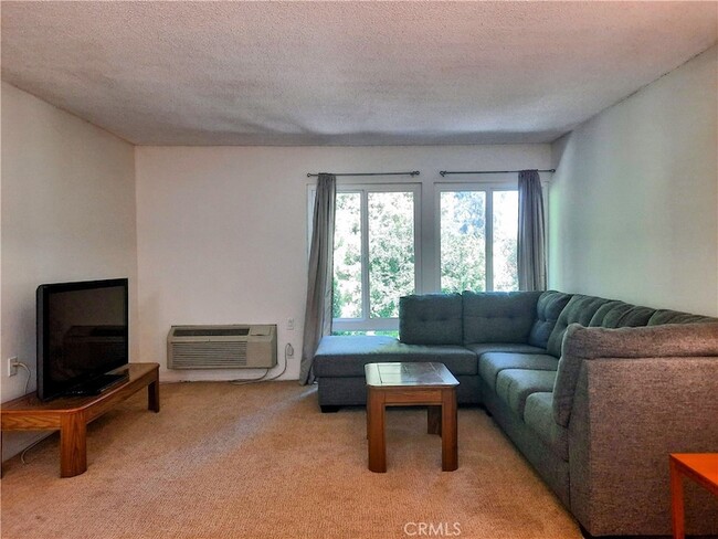 Photo - 2233 Via Puerta Unit N