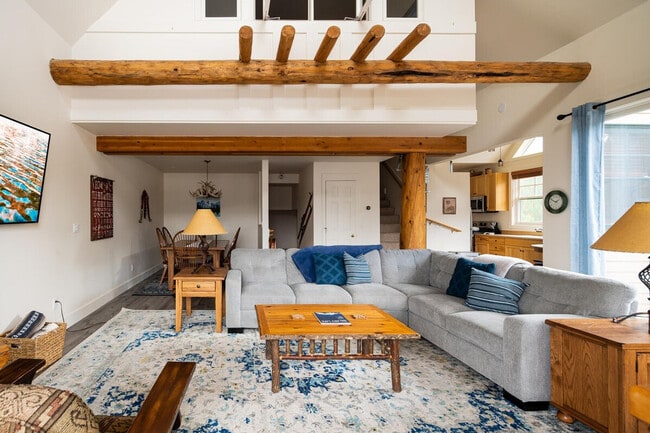 Photo - 17 Saddle Ridge Rd Unit ID1255663P