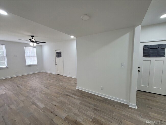 Photo - 1524B Madison Avenue