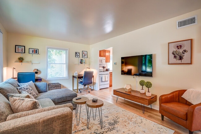 Building Photo - 88 Craig Ave Unit ID1377386P