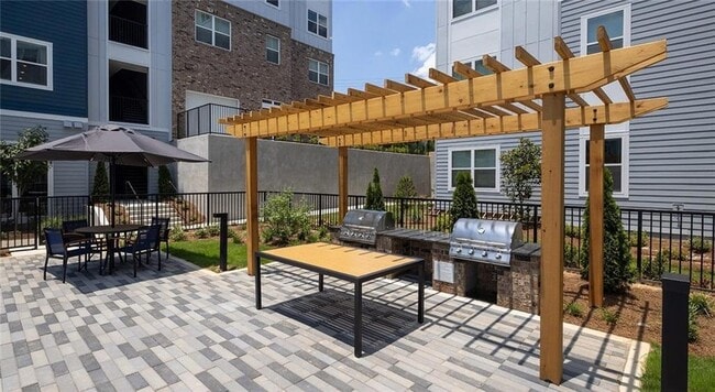 Photo - 5420 Buford Hwy