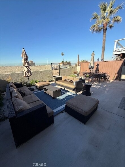 Photo - 6947 Trolleyway S