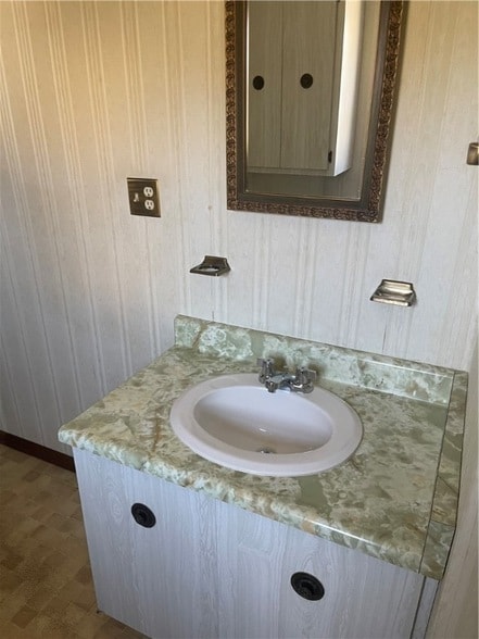 Photo - 523 Reynolds St