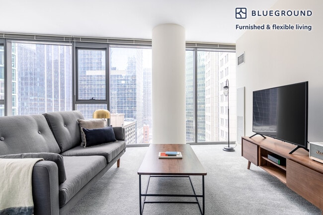 Photo - 210 N Wells St Unit FL16-ID247