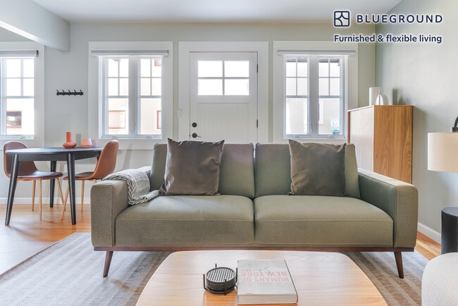 Photo - 327 Hawthorne Ave Unit FL0-ID2114