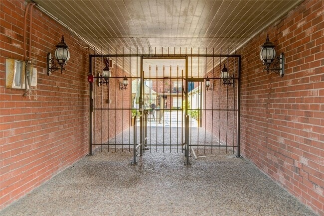 Photo - 11540 Chimney Rock Rd Unit 117