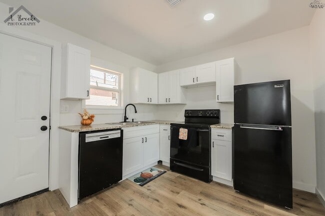 Photo - 103 Margaret St