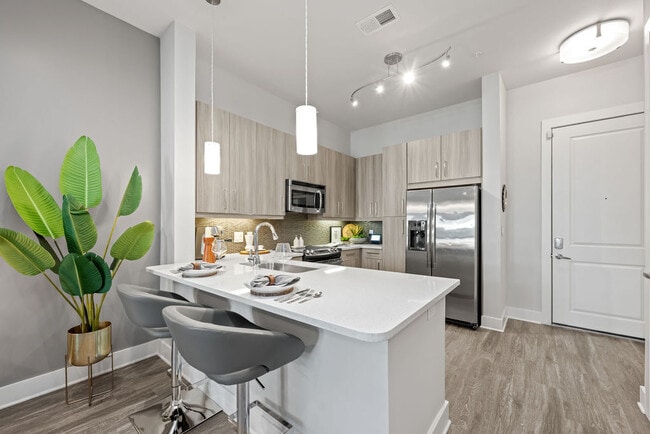 Photo - Circa Uptown