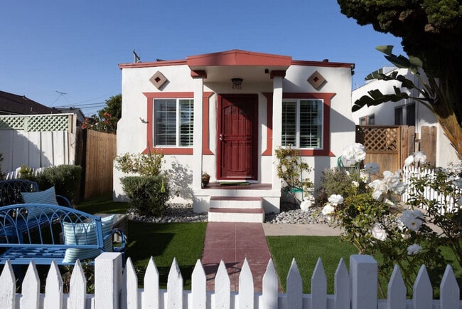 Photo - 4916 Long Branch Ave Unit ID1288250P