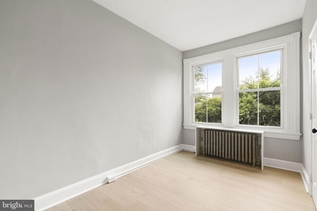 Photo - 216 Collingdale Ave Unit 1