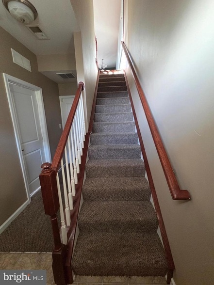 Photo - 4500 Fait Ave