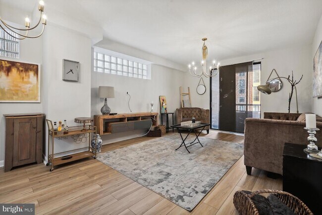 Photo - 400 Massachusetts Ave NW Unit 411