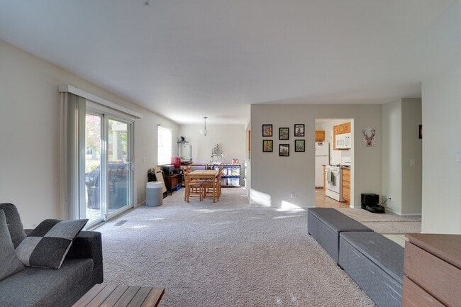 Photo - 160 Stirling Ln Unit X1