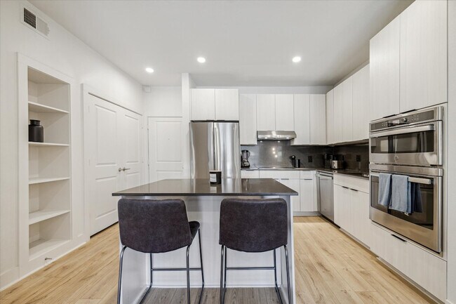 Photo - 2137 Pelham Dr Unit FL2-ID1028902P