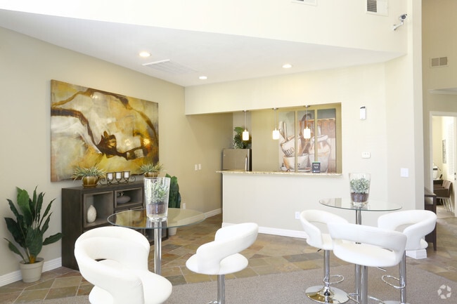 Clubhouse - Saratoga Ridge