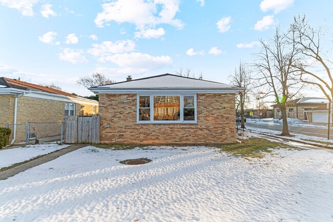 Photo - 3457 Main St Unit ID1372971P