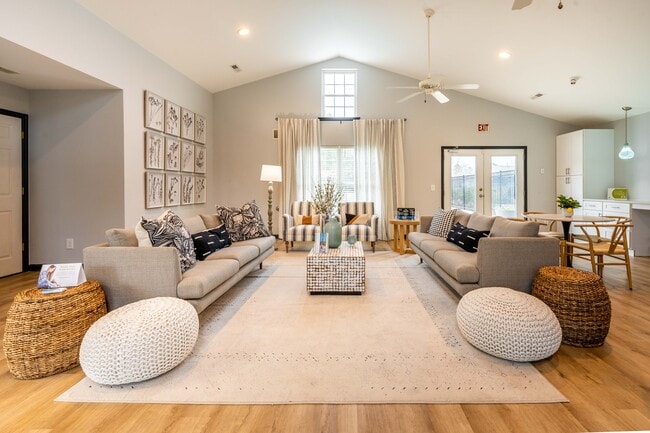 Photo - Deerbrook Apartments