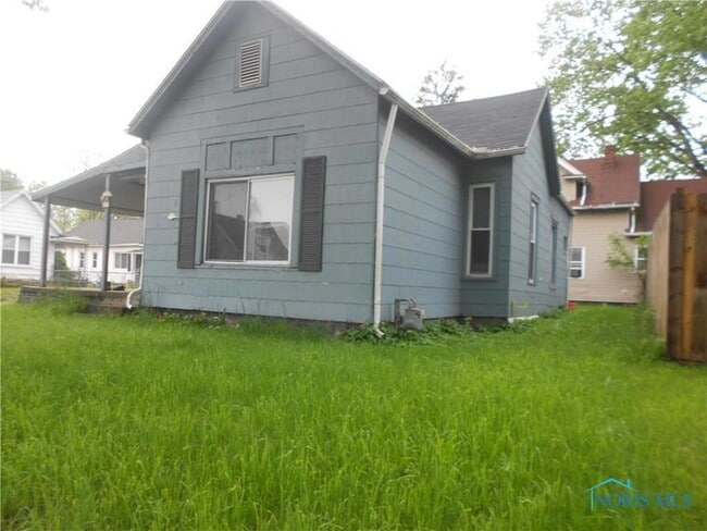Photo - 678 Congress St