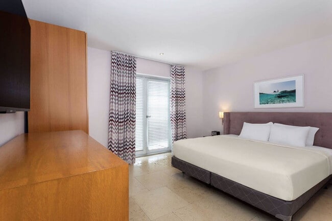 Photo - 956 Washington Ave Unit ID1300965P