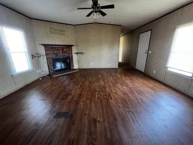 Photo - 18352 Wilber Rd