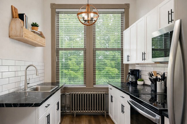 Photo - 101 Algoma Blvd Unit SI ID1332436P