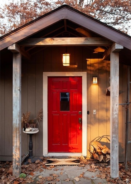 Building Photo - 285 Sopak Rd