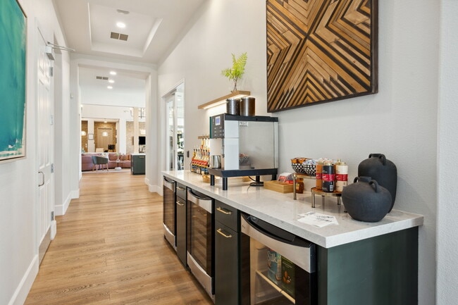 Photo - Venu at Galleria