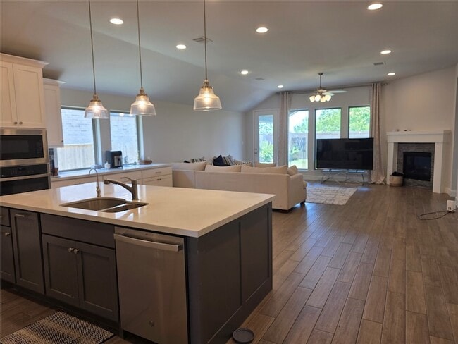 Photo - 10022 Starry Night Ln