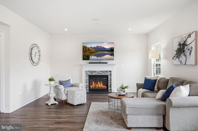 Photo - 2269 River Birch Rd