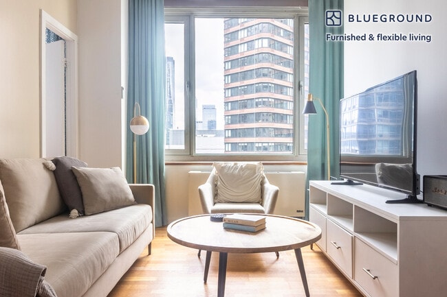 Building Photo - 635 W 42nd St Unit FL12-ID1861