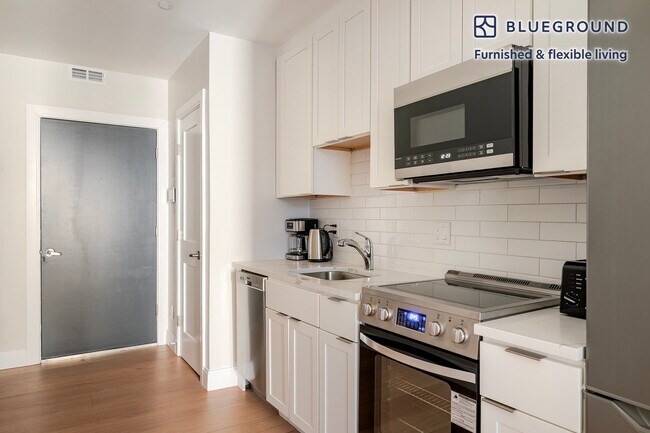 Photo - 44 Bromfield St Unit SI FL6-ID1313