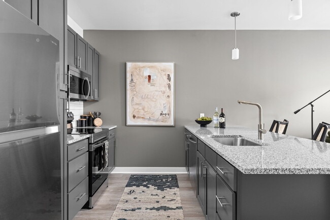 Photo - The Carlyle at Chatham Hills