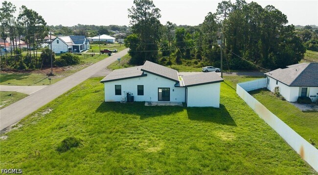 Photo - 3000 Tena Ave S