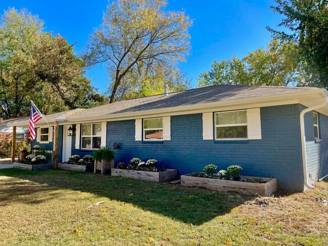 Photo - 104 SE 12th St Unit ID1241315P