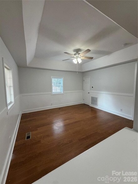 Photo - 28 2nd St