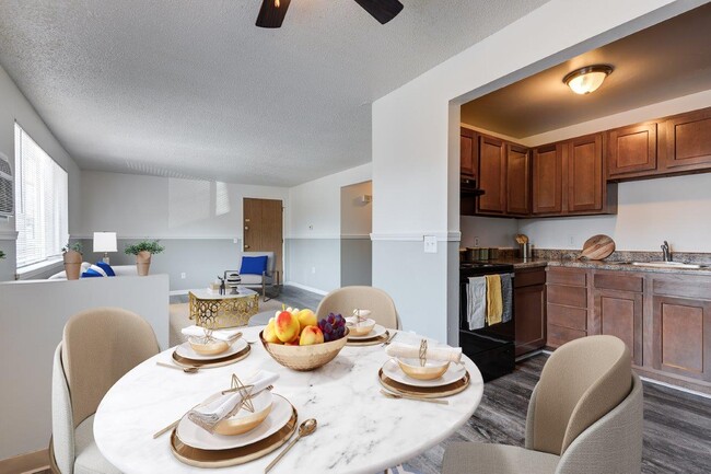 Photo - Dixon Manor Apartment Homes