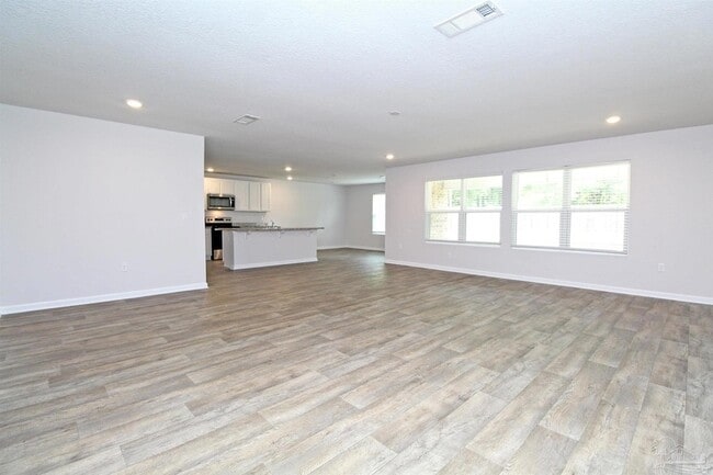 Photo - 4650 Red Oak Dr