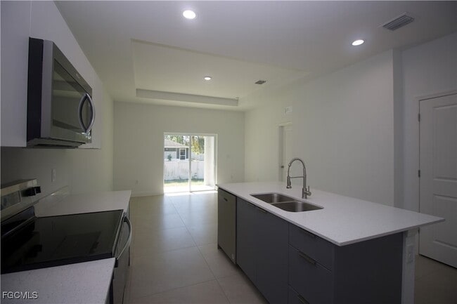 Photo - 1262 Milwaukee Blvd Unit 1262