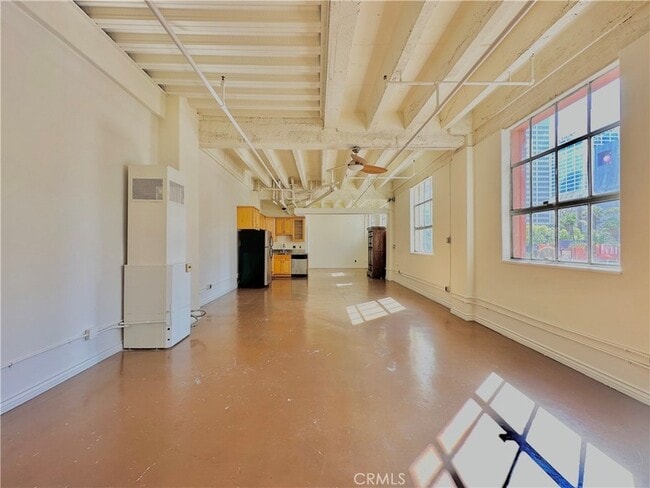 Photo - 312 W 5th St Unit M1