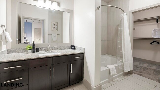 Photo - 660 Yorktown St Unit 1305