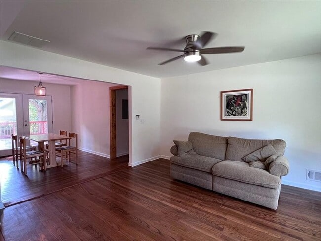 Photo - 1180 Starline Dr