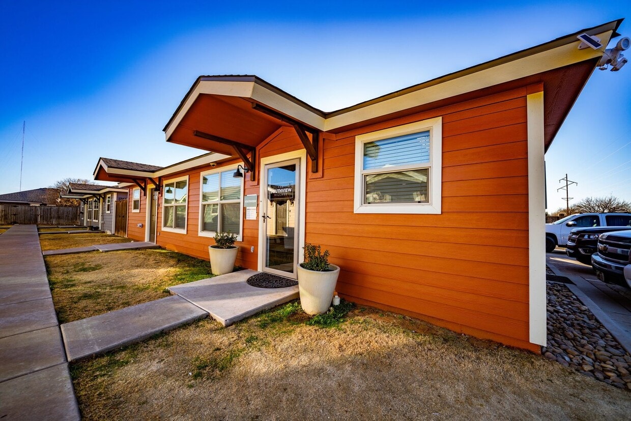 Floor Plan - 2 bedroom / 2 bathroom - without yard