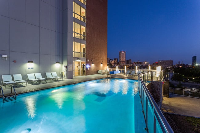 Pool at night - 9 On Canal